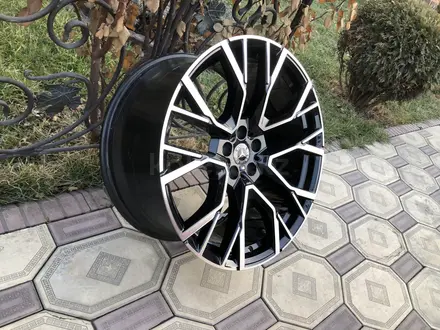 Оригинальные диски R21 BMW Stаr Sрokе 809 M для BMW X5 G05, BMW X6 G06 за 635 000 тг. в Алматы – фото 19