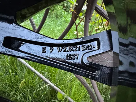 Оригинальные диски R21 BMW Stаr Sрokе 809 M для BMW X5 G05, BMW X6 G06 за 635 000 тг. в Алматы – фото 27