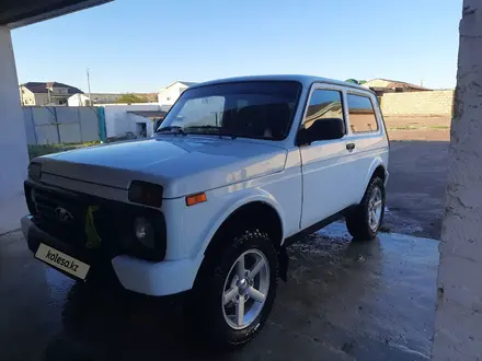 ВАЗ (Lada) Lada 2121 2016 года за 3 300 000 тг. в Актау – фото 2