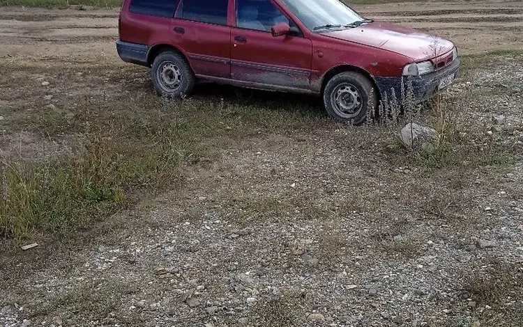 Nissan Sunny 1993 годаүшін900 000 тг. в Семей