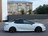 Toyota Camry 2019 года за 13 500 000 тг. в Тараз – фото 4
