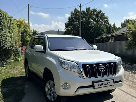 Toyota Land Cruiser Prado 2014 года за 19 000 000 тг. в Алматы – фото 2