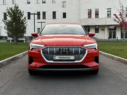 Audi e-tron 2021 года за 31 500 000 тг. в Алматы