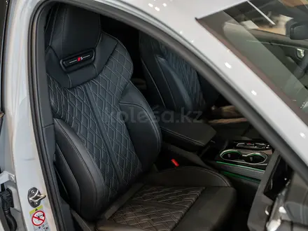 Audi A6 2026 года за 53 000 000 тг. в Астана – фото 12