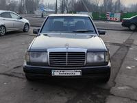 Mercedes-Benz E 230 1989 годаfor850 000 тг. в Тараз