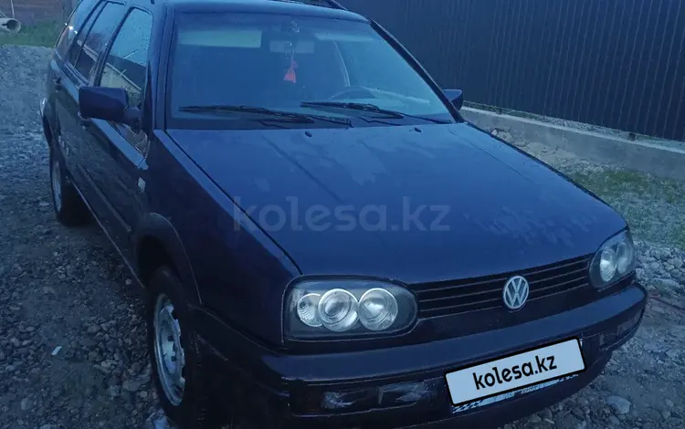 Volkswagen Golf 1994 годаүшін1 300 000 тг. в Талдыкорган