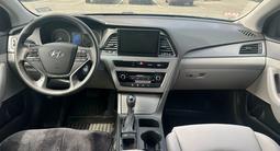 Hyundai Sonata 2014 годаүшін7 900 000 тг. в Усть-Каменогорск – фото 5