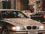 BMW 528 1997 года за 3 500 000 тг. в Атырау – фото 2