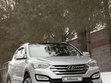 Hyundai Santa Fe 2014 года за 9 299 999 тг. в Астана