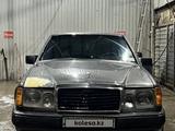 Mercedes-Benz E 230 1989 годаfor850 000 тг. в Талдыкорган
