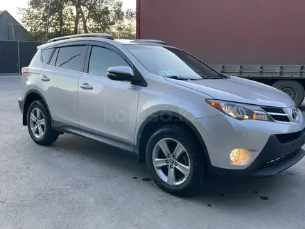 Toyota RAV4 2014 года за 7 000 000 тг. в Актобе – фото 2
