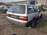 Volkswagen Passat 1989 года за 400 000 тг. в Тараз