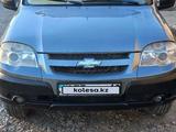 Chevrolet Niva 2015 года за 3 300 000 тг. в Семей – фото 5