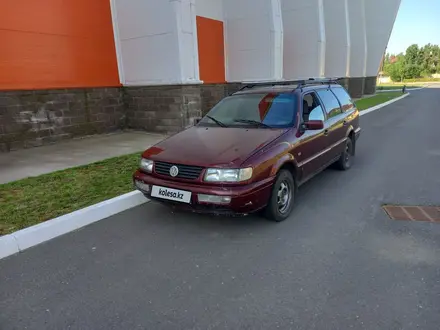 Volkswagen Passat 1995 года за 1 000 000 тг. в Астана
