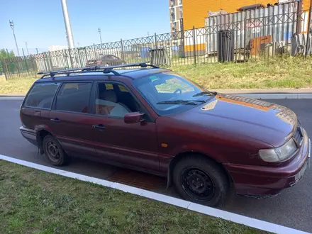 Volkswagen Passat 1995 года за 1 000 000 тг. в Астана – фото 2