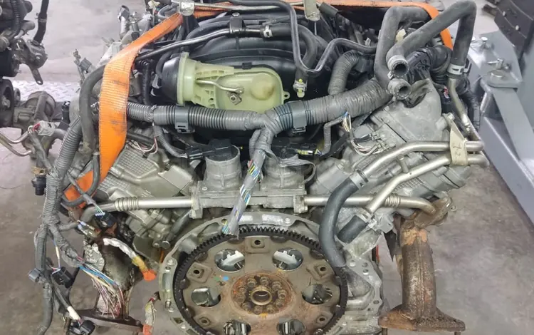 Двигатель на Toyota Tundra 5.7 L 3UR-FE (2TR/1GR/2UZ/3UZ/1UR/8AR) за 565 665 тг. в Алматы