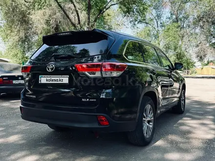 Toyota Highlander 2015 года за 14 200 000 тг. в Алматы – фото 4