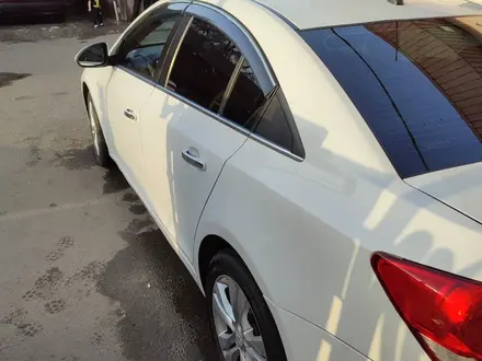 Chevrolet Cruze 2013 года за 5 300 000 тг. в Алматы – фото 9