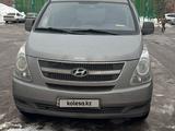 Hyundai H-1 2010 годаfor9 000 000 тг. в Астана