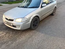 Mazda Familia, 2000
