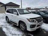 Lexus LX 570 2014 года за 27 000 000 тг. в Астана