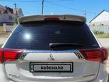 Mitsubishi Outlander 2022 годаfor11 800 000 тг. в Атырау – фото 5