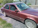 Mercedes-Benz E 230 1993 года за 850 000 тг. в Астана – фото 4
