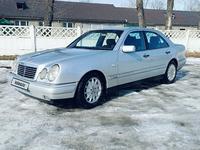 Mercedes-Benz E 240 1997 годаfor3 800 000 тг. в Алматы