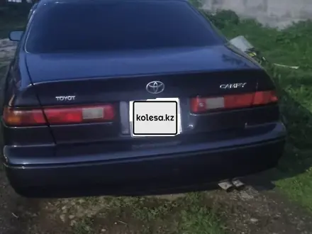 Toyota Camry 1999 года за 3 000 000 тг. в Тараз – фото 3