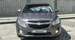 Chevrolet Cruze 2013 года за 3 850 000 тг. в Актобе – фото 4