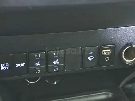 Toyota RAV4 2014 года за 7 790 000 тг. в Астана – фото 19