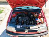 Volkswagen Golf 1994 годаүшін1 500 000 тг. в Шымкент – фото 4