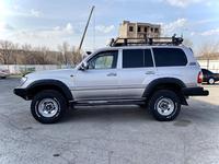 Toyota Land Cruiser 2005 годаfor12 000 000 тг. в Караганда