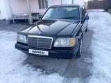 Mercedes-Benz E 220 1991 года за 1 255 000 тг. в Туркестан – фото 3