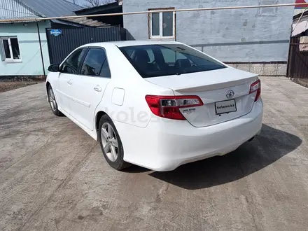 Toyota Camry 2013 года за 5 300 000 тг. в Уральск – фото 8