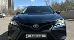 Toyota Camry 2019 года за 11 000 000 тг. в Астана – фото 2