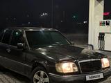 Mercedes-Benz E 230 1993 года за 1 500 000 тг. в Алматы – фото 2