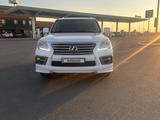 Lexus LX 570 2013 года за 30 000 000 тг. в Астана – фото 2