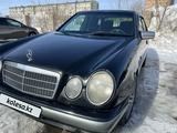 Mercedes-Benz E 230 1998 года за 3 300 000 тг. в Житикара – фото 2