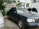 Mercedes-Benz E 200 1994 года за 1 200 000 тг. в Павлодар – фото 2