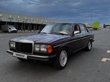 Mercedes-Benz E 200 1980 годаүшін3 300 000 тг. в Караганда