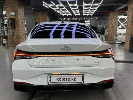 Hyundai Elantra 2020 года за 11 500 000 тг. в Астана – фото 3