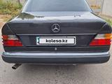 Mercedes-Benz E 230 1991 годаfor1 700 000 тг. в Шымкент – фото 4