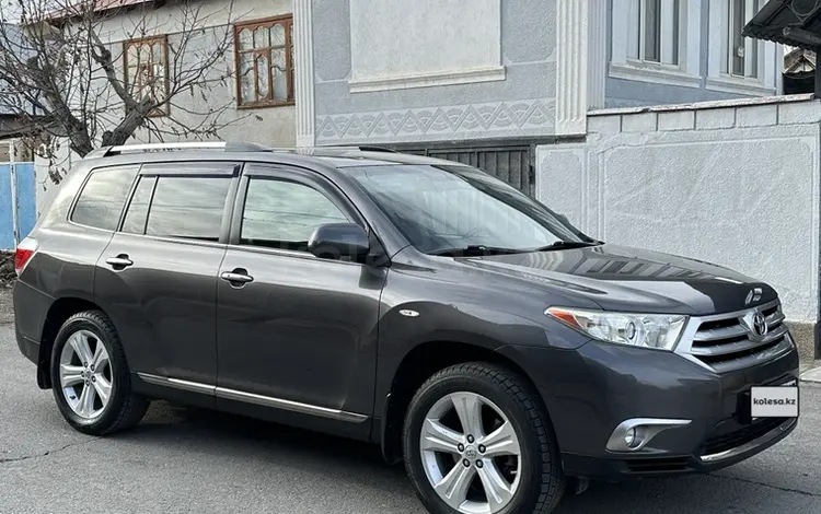 Toyota Highlander 2010 года за 13 000 000 тг. в Шымкент