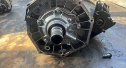 Раздатка редуктор двигатель 6.0 6.2 АКПП автомат за 100 000 тг. в Алматы – фото 2