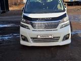 Toyota Vellfire 2010 года за 8 600 000 тг. в Караганда – фото 2