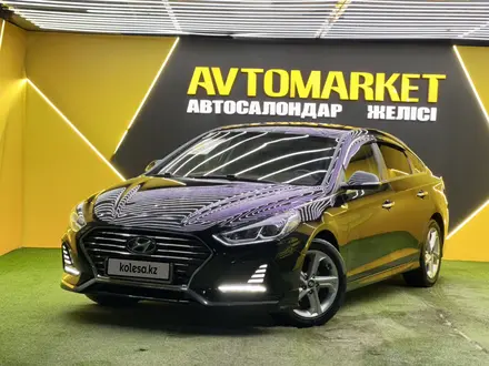 Hyundai Sonata 2019 года за 8 500 000 тг. в Астана