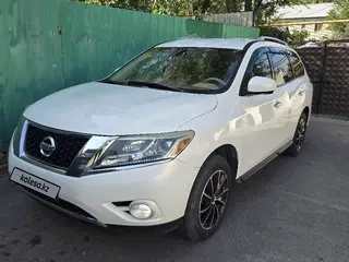 Nissan Pathfinder, 2014