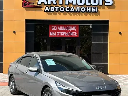 Hyundai Elantra 2022 года за 7 800 000 тг. в Семей – фото 3