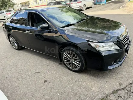 Toyota Camry 2014 года за 11 200 000 тг. в Рудный – фото 3